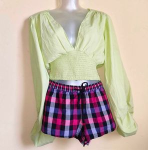 Size M🎁Buy 2 Get 1 Free 🎁 Trendy Green Crop Top