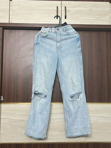 Ripped Zara Light Wash Jeans