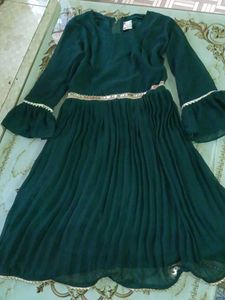 Elegant Green Kurta Set for girls