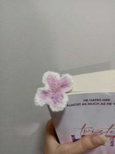 Flower Crochet Bookmark 🌸