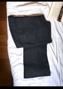 PRICE DROPPED 💥Clearing Sell 2 Cargo +Trouser