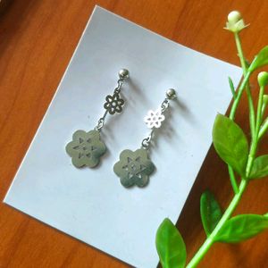 Hexagon Pattern Dangler