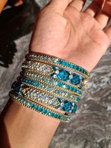 Teal & Silver Rhinestone Bangle Set🩵