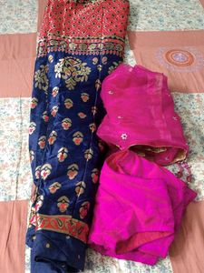 Lehenga Blouse Dupatta Negotiable Price