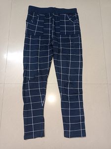 Skinny Pant For Girls (28 Waist Size)