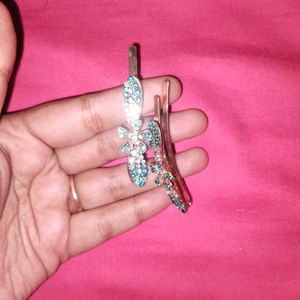 Sparkling Aqua &amp; White Hair Clips - Set of 2