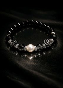 Elegant Black & Pearl Beaded Bracelet
