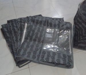 6 Clothes Organisers