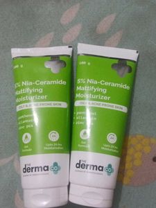 2 Pack Of The Derma Co 5% Nia-Ceramide Moisturizer