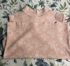 Floral Mock Neck Tank (Fit 26-36)