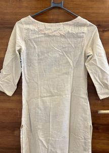 Aurelia Pretty Kurta with cami