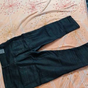 Dark Wash Denim Jeans Capri