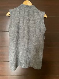 Grey Knitted Vest (xl)