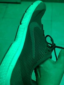 Nike Shoes 8 No Shoe