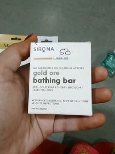 Masking Sheet Mask +Siromani Aloe -boost Twin Blade Razor+Siromani Gold Ore Bathing Bar+Myglamm Lit Nail Enamel Remover+Kesh Care Hair Oil