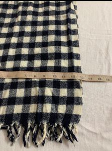 Bhuttico Handwoven Kullu Wool Muffler