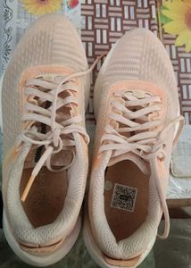 Decathlon Woman Running Shoes