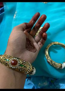 golden bangles 😍