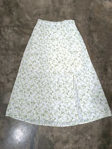 Green Leafy Print Skirt