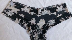 Victoria&#39;s secret Floral Lace Panty