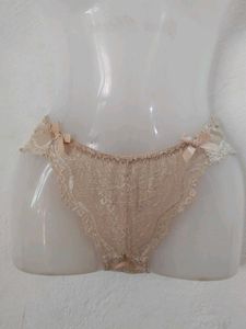 Lace Panties with Bow Detail
