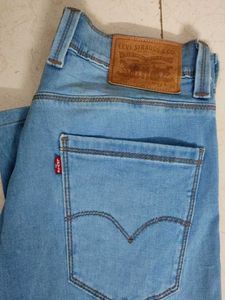 Light Wash Denim Jeans