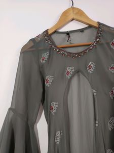 Open Shrug Without Inner