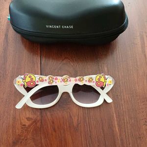 Kids Butterfly Sunglasses in Vincent Chase case