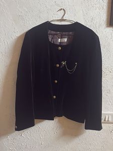 Classy Velvet Ladies Blazzer