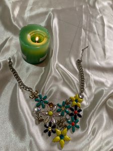 Necklace (Jewelry)