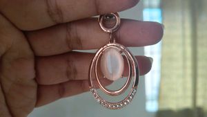 Rose Gold Earings