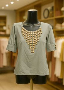 🇳🇿💫❤️ Elegant Beaded Top