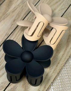 Hair Claws Clips Combo - 7 Pcs