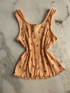 Peach Ribbed Sleeveless Button-Down Top with Flora