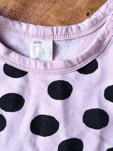 H&amp;M Cute Polka Dot t shirt