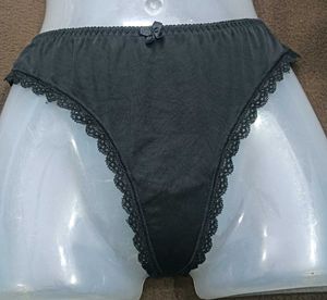 Black Lace Trim Briefs 🔥28