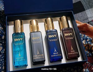 Envy Perfume Set 🔥 Totally Not Used
