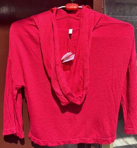 HOODED HIGH-LOW CROP TOP (NEW WITH TAG)
