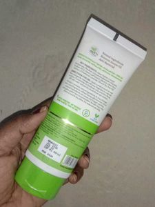 Mama Earth Tea Tree Face Wash