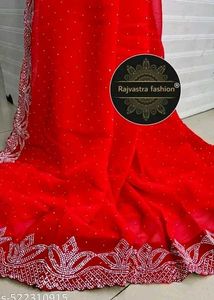 Catalog Name:*Aakarsha Sensational Sarees*Saree Fa