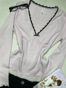 coquette lace top 🩰