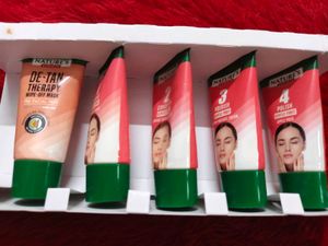 NATURES ESSENCE Gentle Fruit Facial Kit 3 Use, 60g
