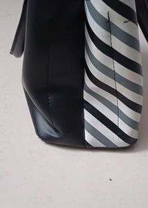 Black N White Handbag