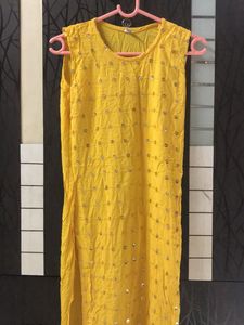 Yellow Sleeveless Kurta