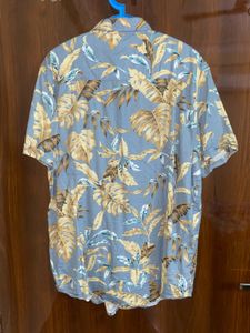 HIGHLANDER Men Green &amp; Beige Slim FitPrintedCasua