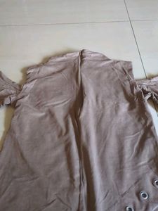 Stylish Brown Cut-Out Shoulder Top