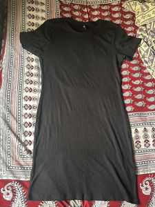 Black Ribbed T-Shirt Dress