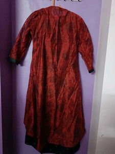 Floral Print Black Kurta With Maroon Coat