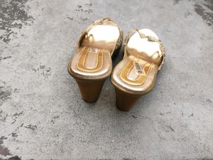 New Sandal No Use Condition 10/10
