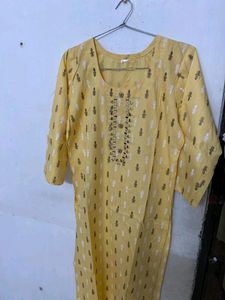 simple Kurta Set Suit  🤍🧡❤️